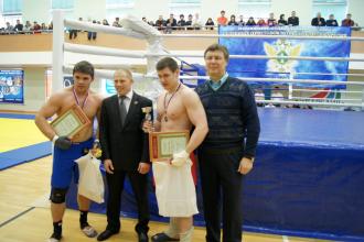 Александр Сафронов вручил призы победителям турнира УФССП по РК